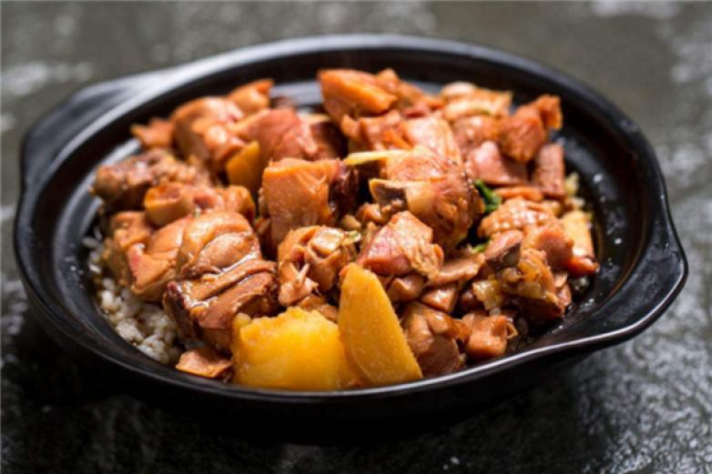 韦小宝黄焖鸡米饭